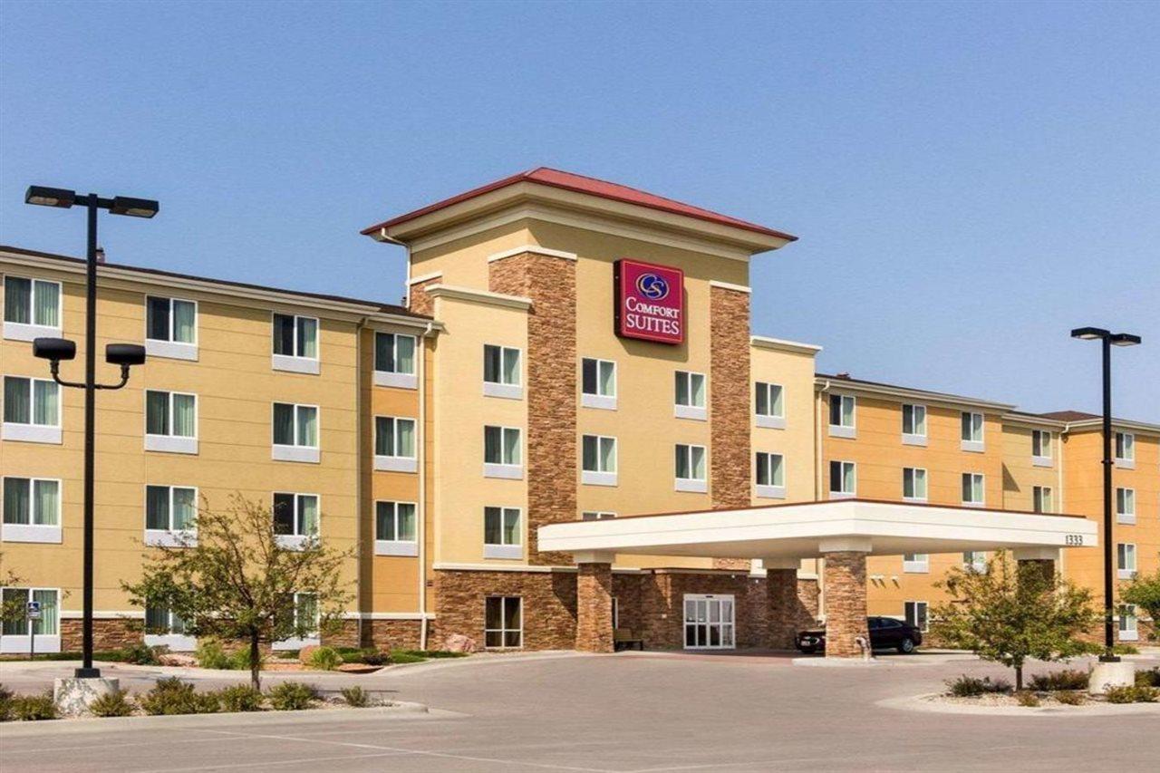 Comfort Suites Conference Center Rapid City Exterior photo