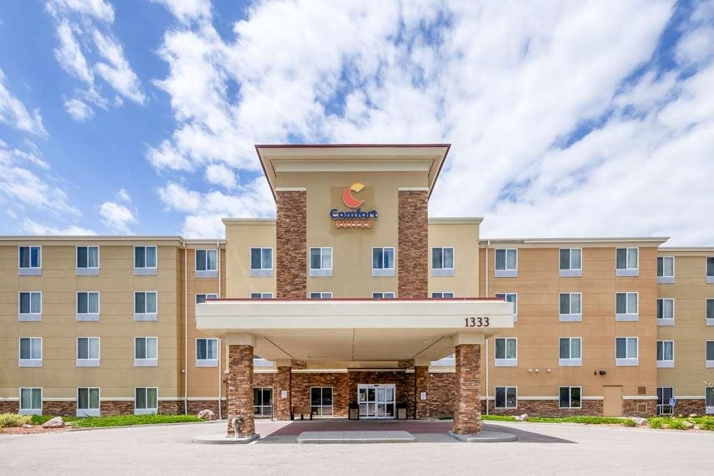 Comfort Suites Conference Center Rapid City Exterior photo