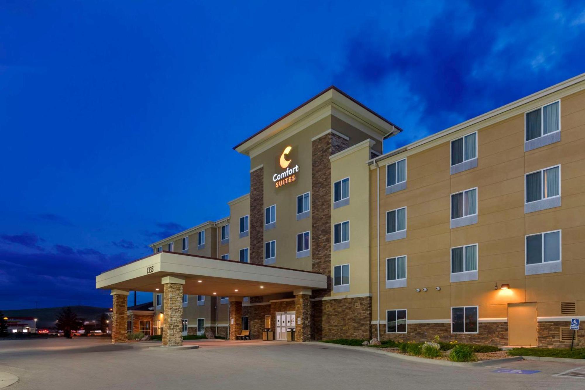 Comfort Suites Conference Center Rapid City Exterior photo